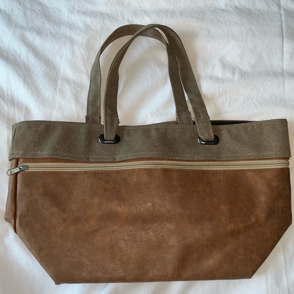 The Barrel Shack THE ODETTE TOTE